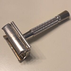 Vintage 196o's Gillette Flare Tip Super Speed Safety Razor Silver Tone